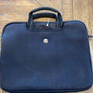 Wenger laptop bag 15x11 for up to 15” screen